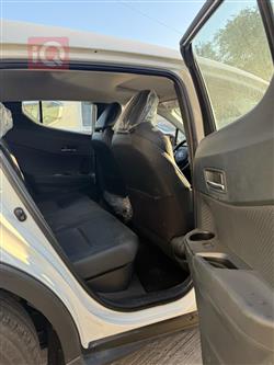 تويوتا سي اتش ار